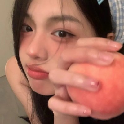 加油站的女孩